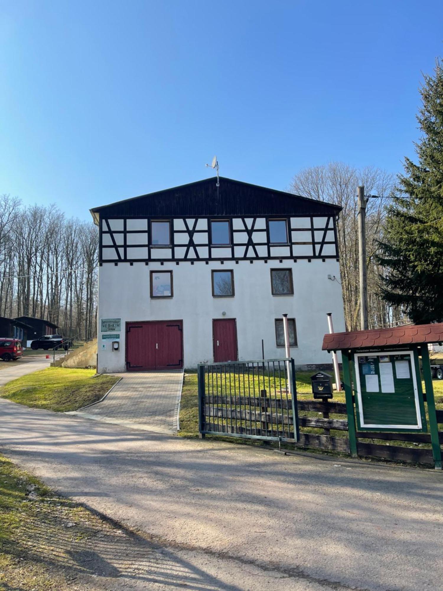Отель Ferienheim Mosbach Wutha-Farnroda Экстерьер фото